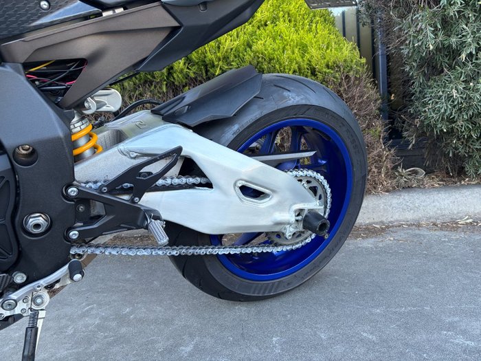2016 Yamaha YZF-R1 M Grey