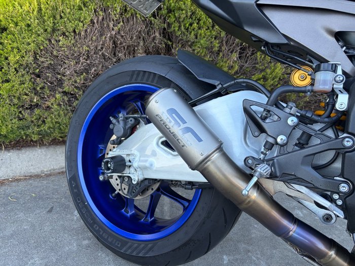 2016 Yamaha YZF-R1 M Grey