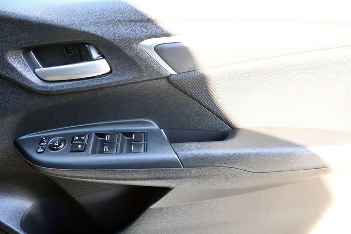 2016 Honda Jazz VTi-S