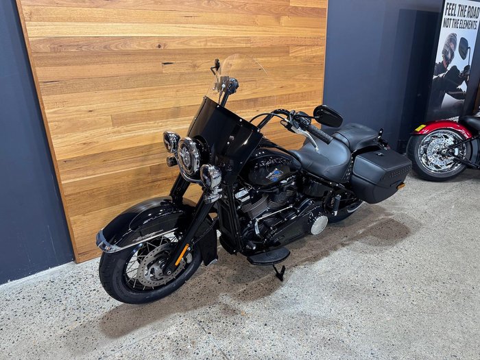 2026 Harley-Davidson Heritage Classic 117 (FLHC)