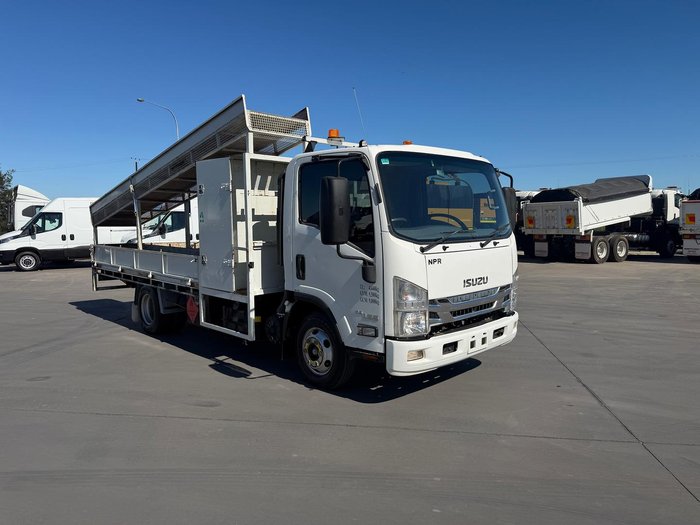 2016 Isuzu N Series