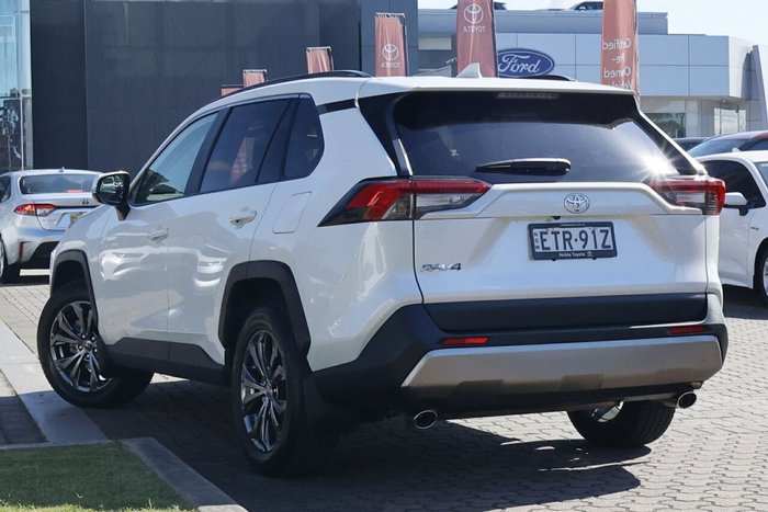 2022 Toyota RAV4 GXL