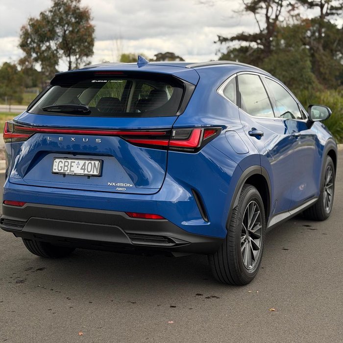 2026 Lexus NX 450h+ Luxury