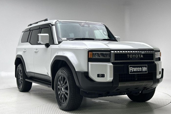 2025 Toyota Landcruiser Prado