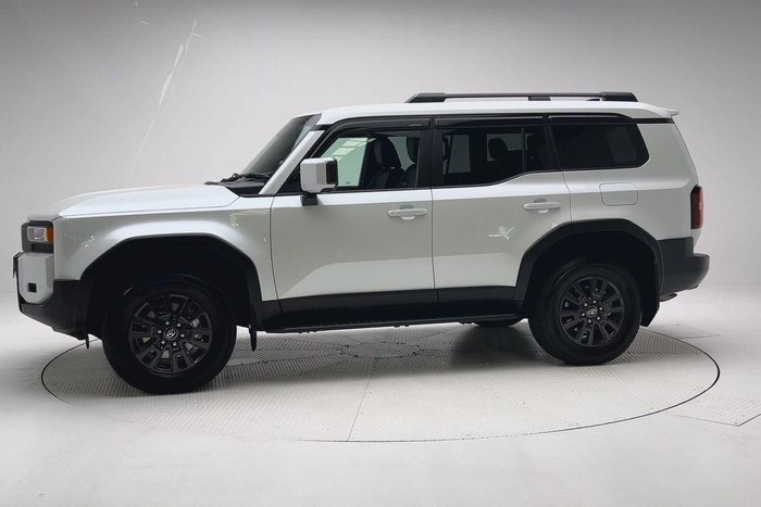 2025 Toyota Landcruiser Prado GXL