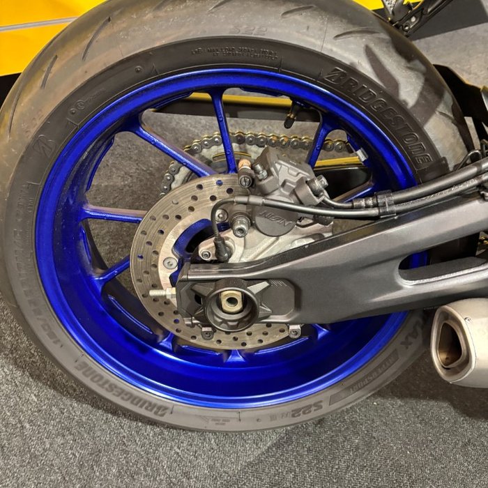 2024 Yamaha YZF-R7LA Blue
