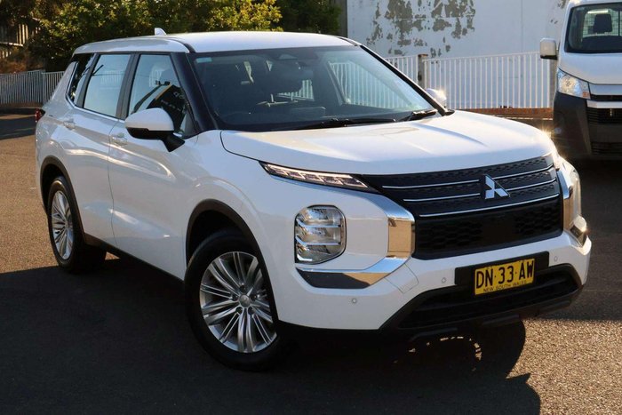 2024 Mitsubishi Outlander