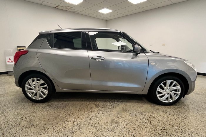 2020 Suzuki Swift GL Navigator