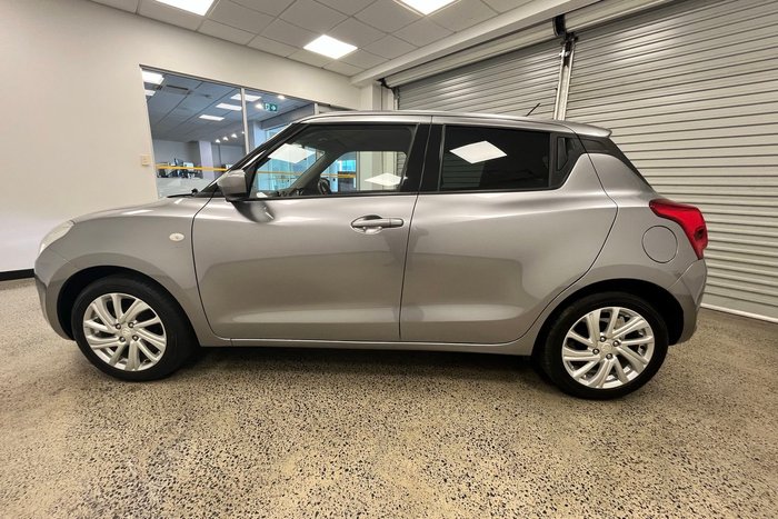 2020 Suzuki Swift GL Navigator