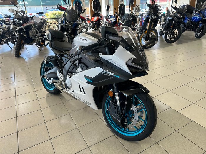 2025 CFMOTO