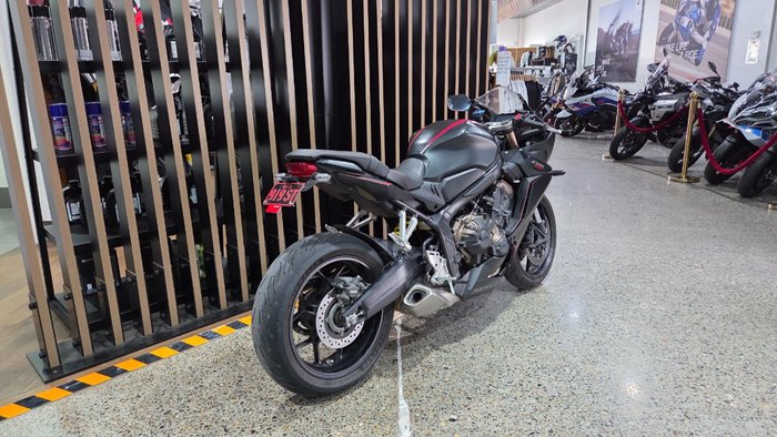 2019 Honda CB650R Black