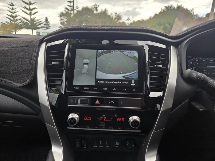 2024 Mitsubishi Pajero Sport Exceed QG MY24 4X4 Dual Range White