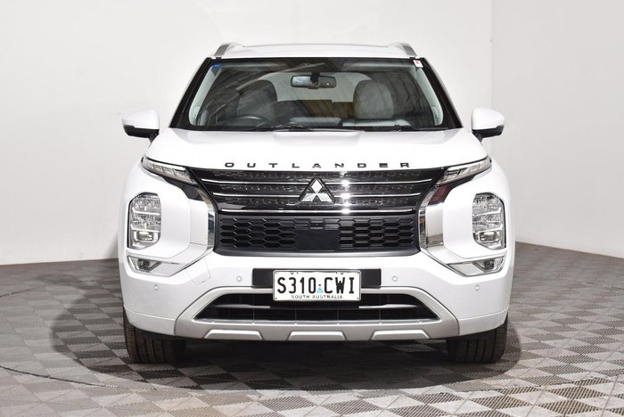 2023 Mitsubishi Outlander PHEV Exceed