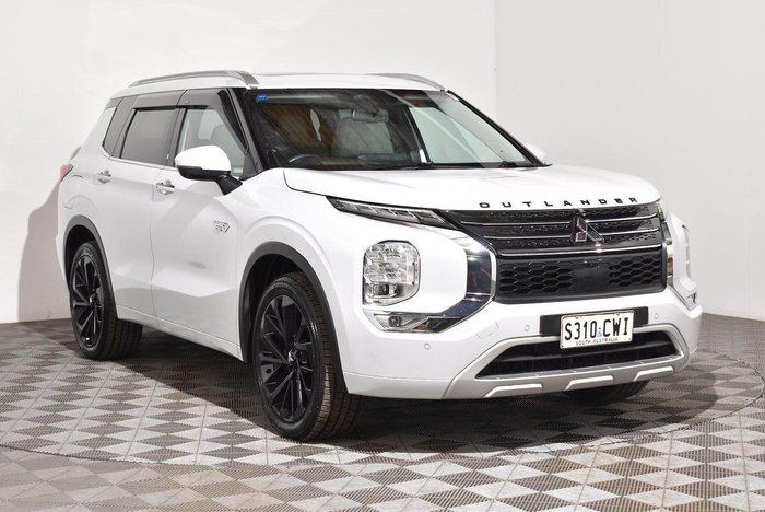 2023 Mitsubishi Outlander