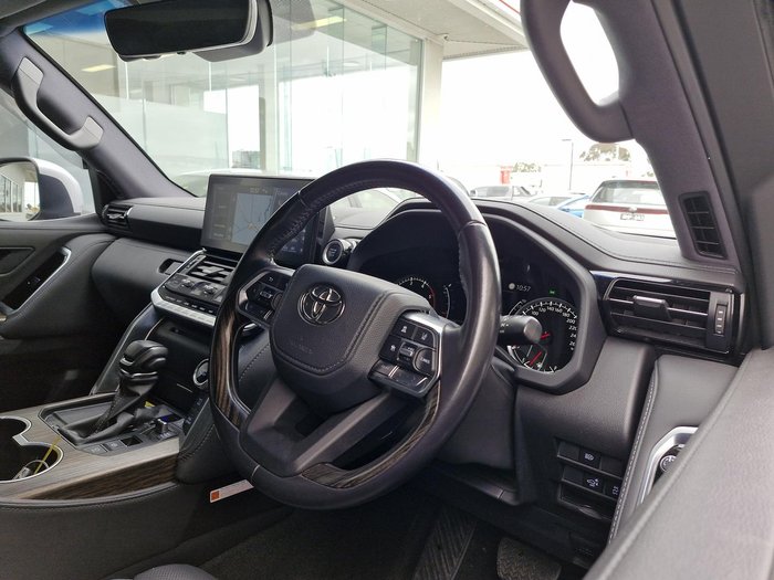 2022 Toyota Landcruiser VX