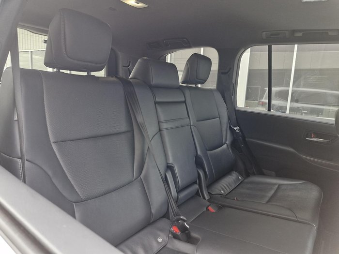 2022 Toyota Landcruiser VX