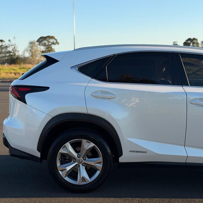 2015 Lexus NX 300h Sports Luxury