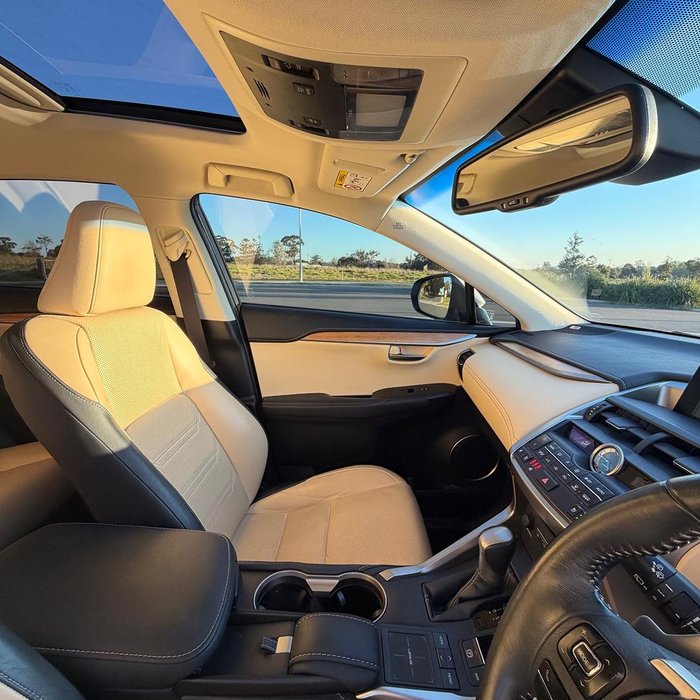 2015 Lexus NX 300h Sports Luxury