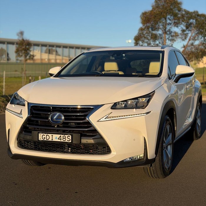 2015 Lexus NX 300h Sports Luxury