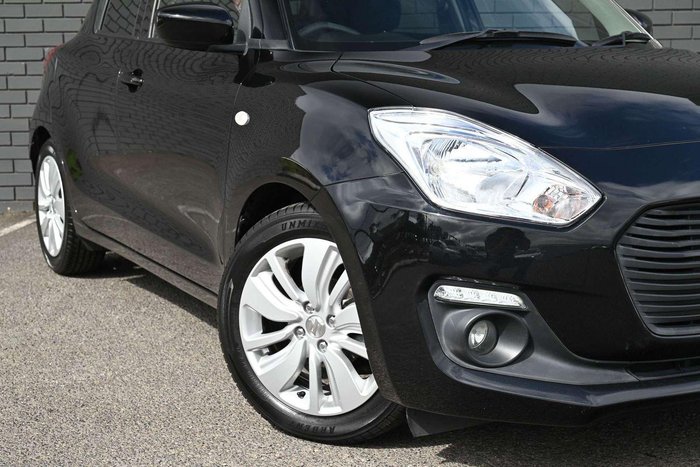 2018 Suzuki Swift GL Navigator