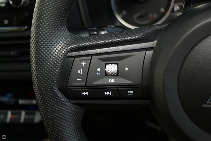 2026 Mitsubishi Triton GLX