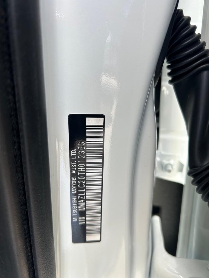 2026 Mitsubishi Triton GLX