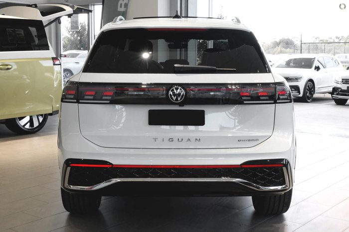 2026 Volkswagen Tiguan 200TSI eHybrid R-Line