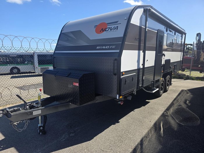 2026 Nova Bravo Fe 21'6 Dual Bunk
