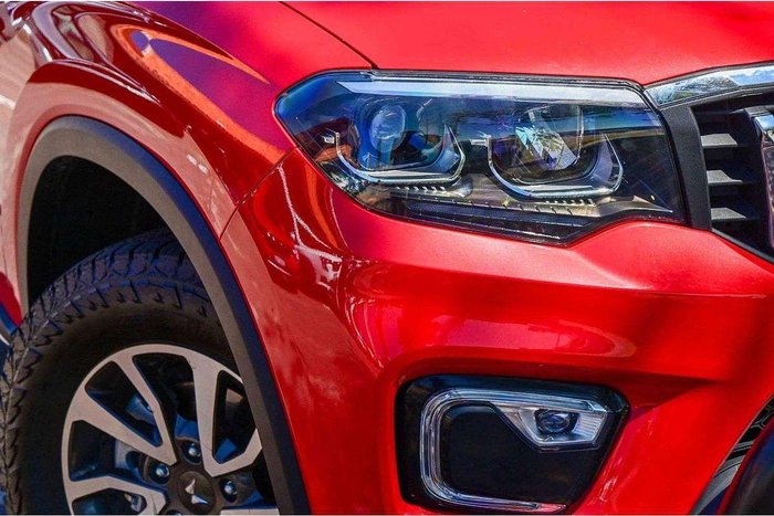 2023 Mahindra Scorpio Z8