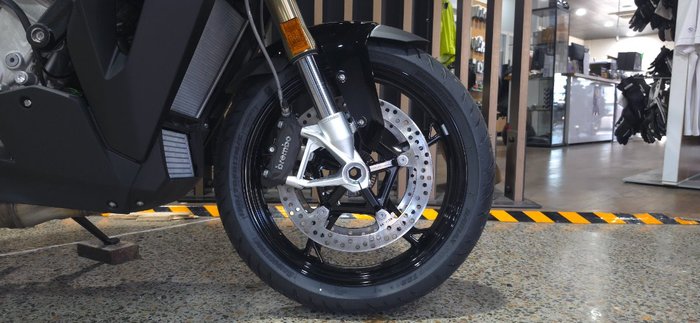 2026 BMW Motorrad S 1000 XR Black
