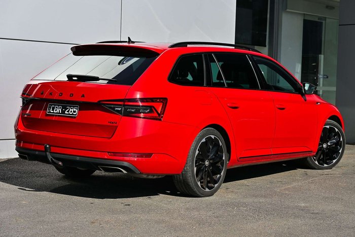 2023 SKODA Superb