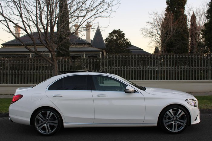 2019 Mercedes-Benz C-Class C300