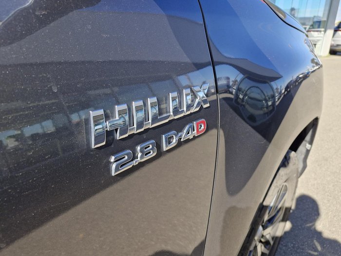 2020 Toyota Hilux SR5
