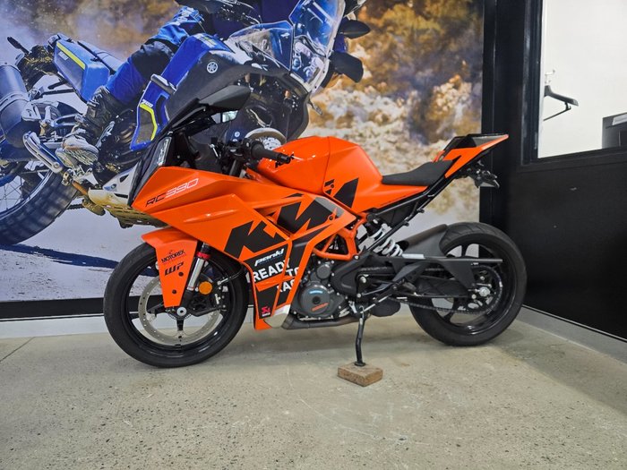 2023 Ktm RC 390 ORANGE