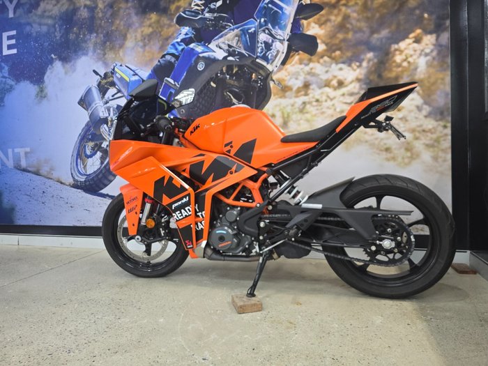 2023 Ktm RC 390 ORANGE