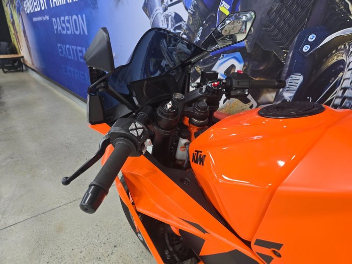 2023 Ktm RC 390 ORANGE