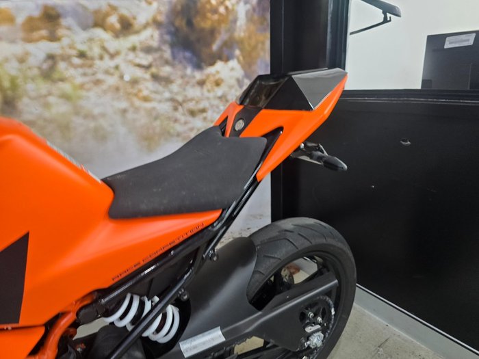 2023 Ktm RC 390 ORANGE