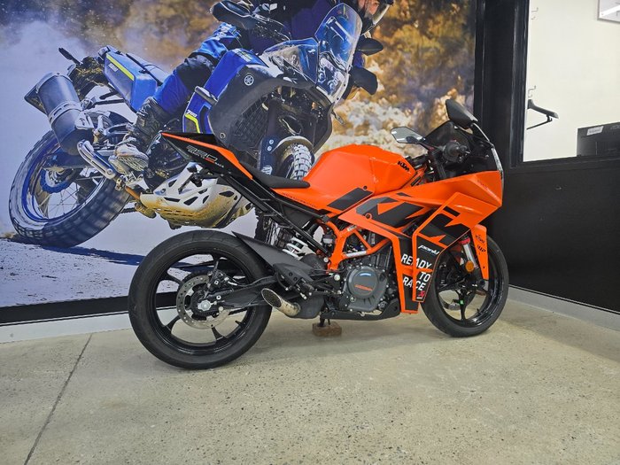 2023 Ktm RC 390 ORANGE