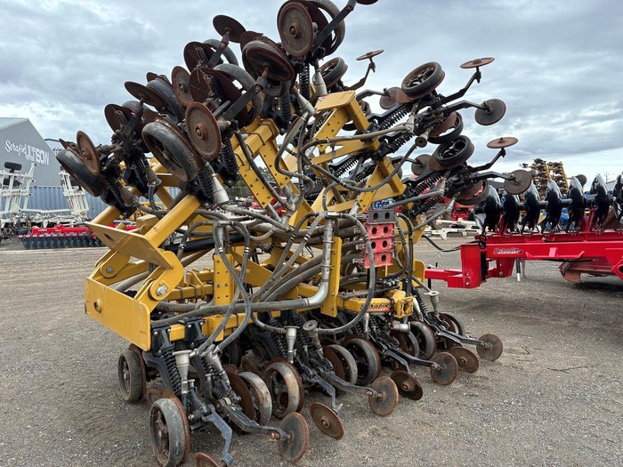SERAFIN ULTISOW STPL 7.3m HYDRAULIC FOLDING LINKAGE BAR USED