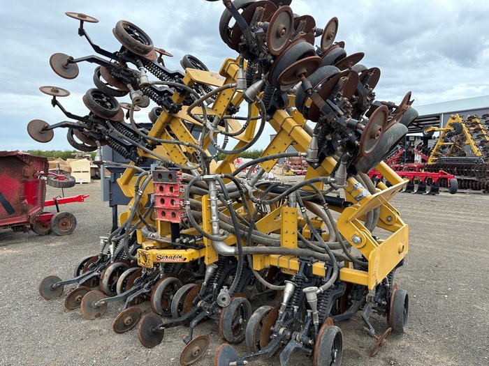 SERAFIN ULTISOW STPL 7.3m HYDRAULIC FOLDING LINKAGE BAR USED