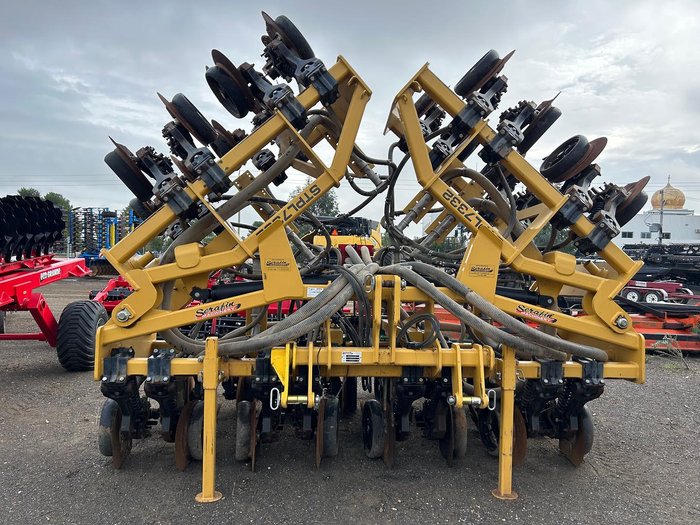 SERAFIN ULTISOW STPL 7.3m HYDRAULIC FOLDING LINKAGE BAR USED