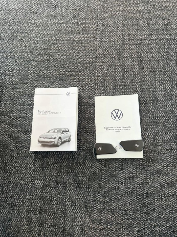 2024 Volkswagen Golf 110TSI R-Line