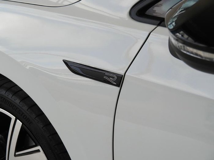 2024 Volkswagen Golf 110TSI R-Line