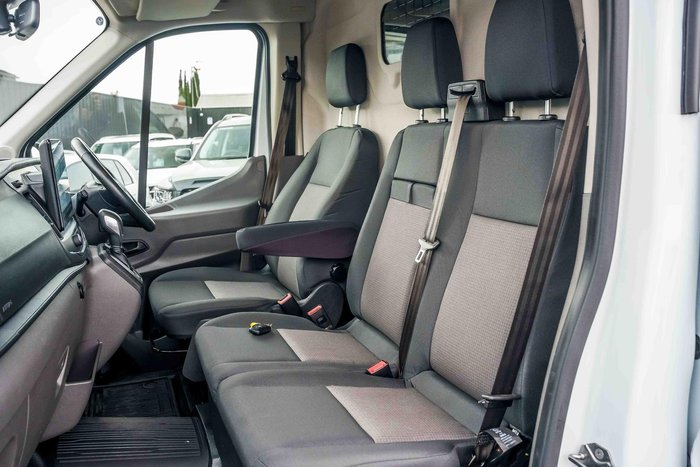 2024 Ford Transit 350L