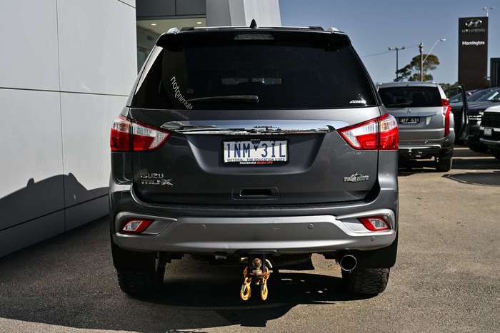 2018 Isuzu MU-X LS-T