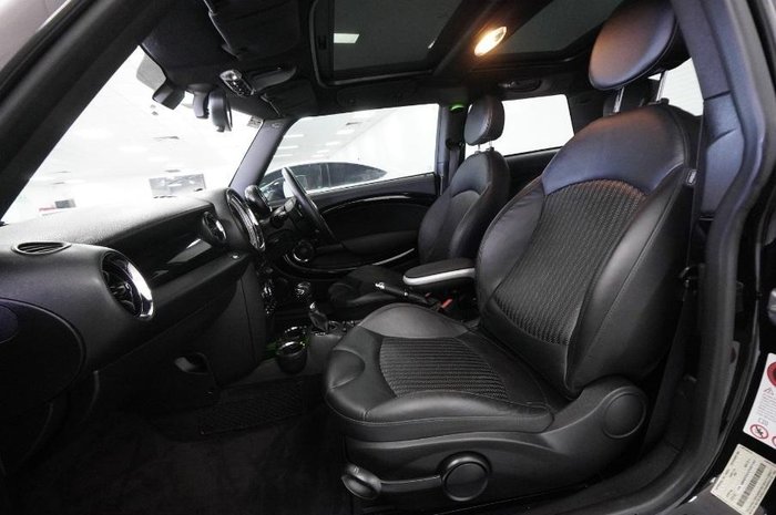 2013 MINI Hatch Cooper S