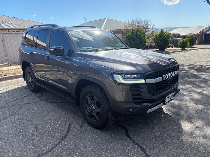 2025 Toyota Landcruiser GR Sport