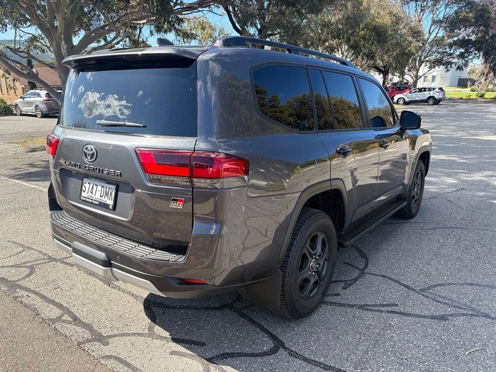 2025 Toyota Landcruiser GR Sport