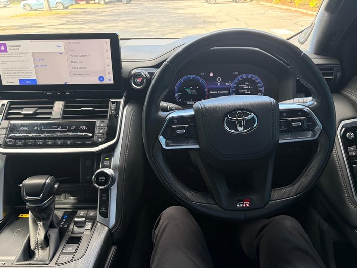 2025 Toyota Landcruiser GR Sport