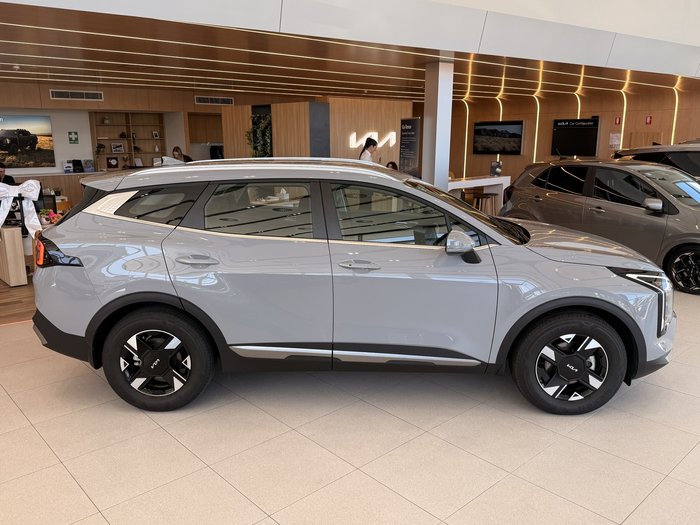 2025 Kia Sportage S